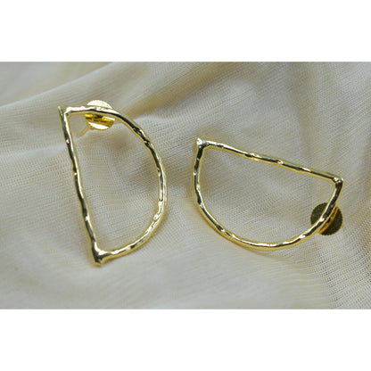 Goldplated high quality alphabet stud earing