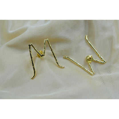High quality goldplated alphabet stud earing