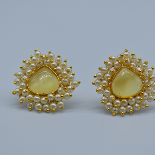 Goldplated stone stud brass earing