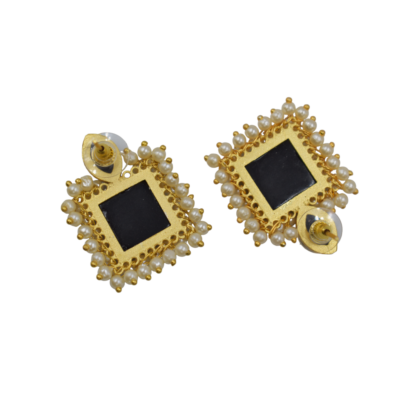 Goldplated square stone stud earing