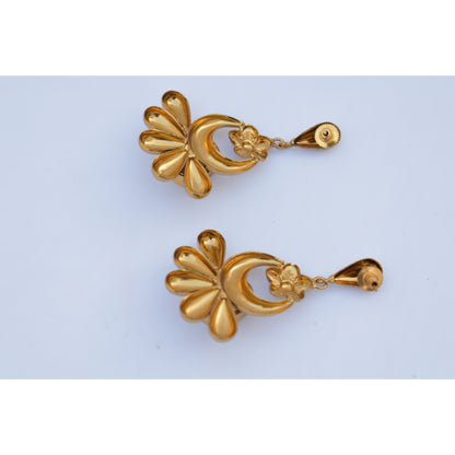 Antique goldplated earing for women and girls