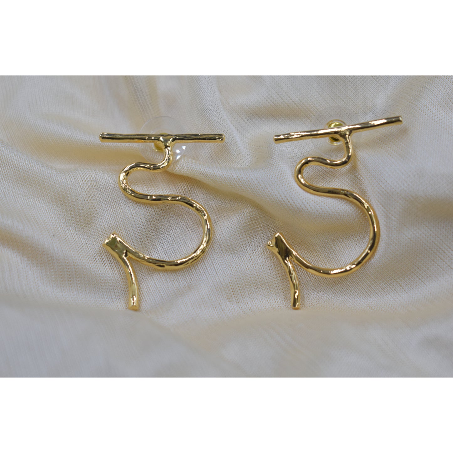 Goldplated premium Quality brass hindi akshar stud earing