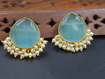 A pair of goldplated brass stud earing