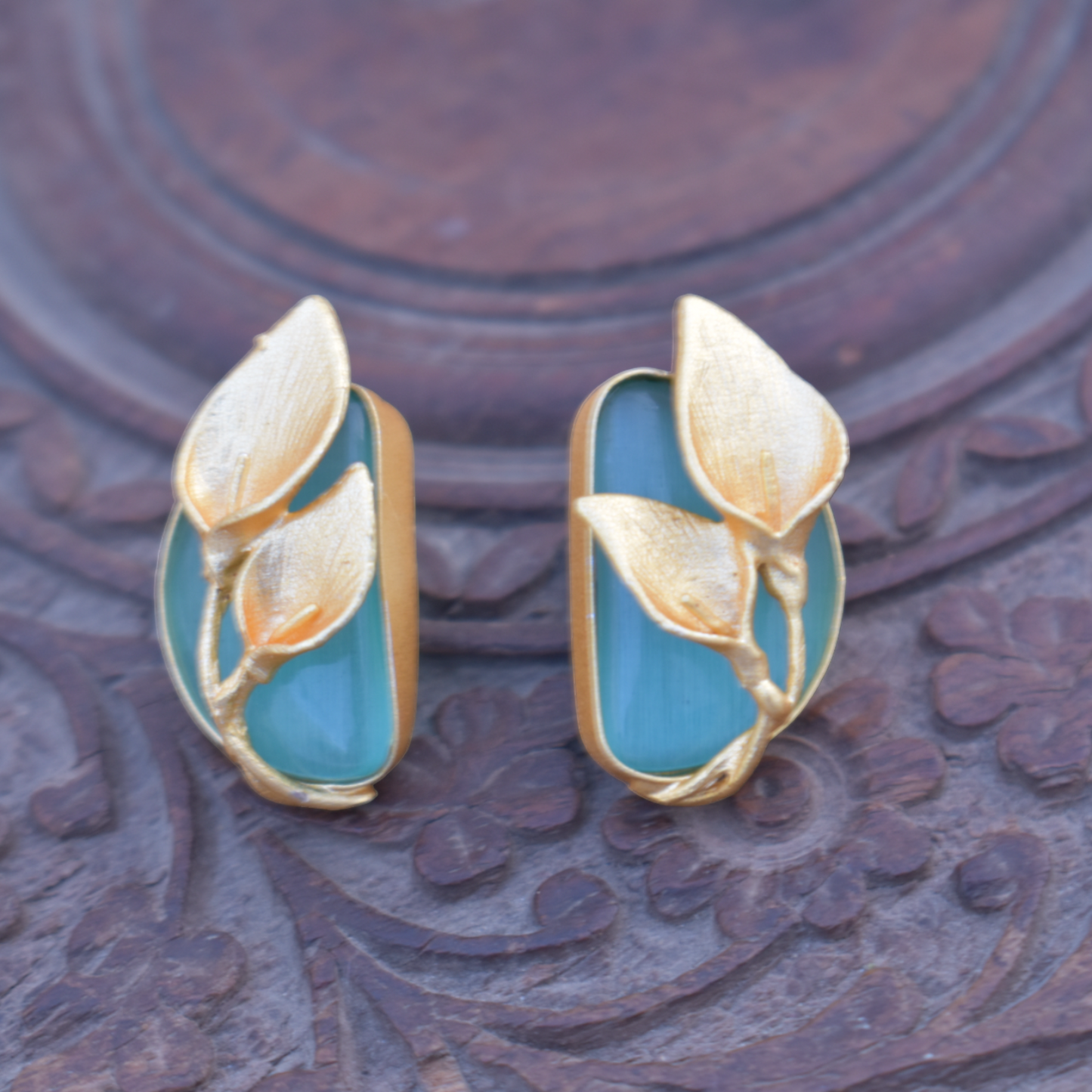 A pair og goldplated stone earing