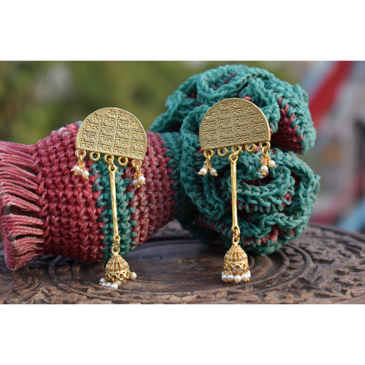 Goldplated traditional earing
