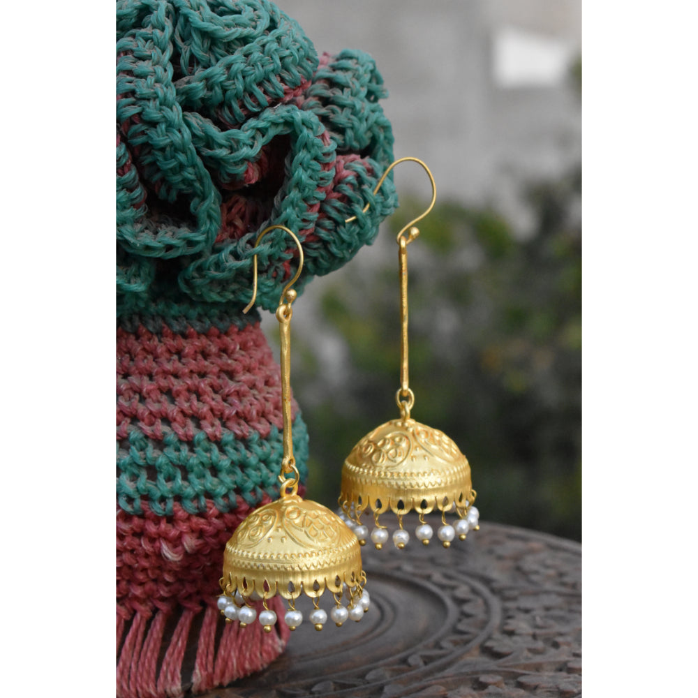 Goldplated traditional earing